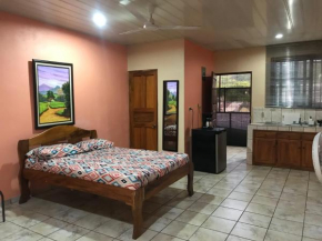 Apartamentos Quepos Karisol Studio